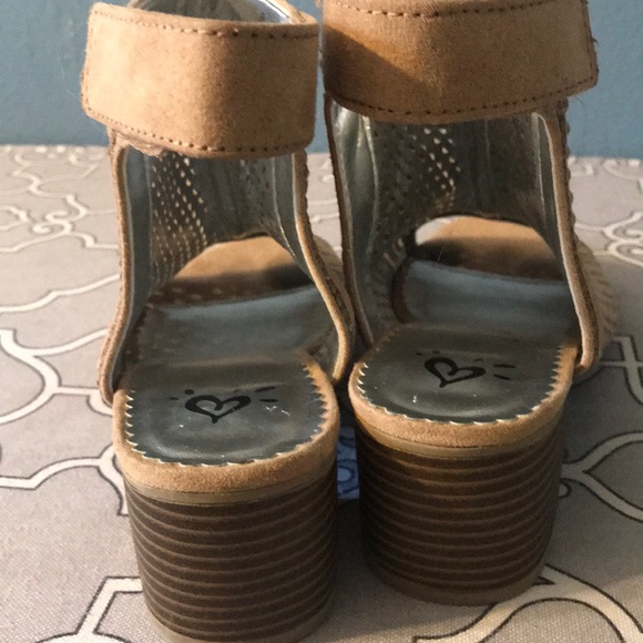 Justice high heels size 3 youth - Picture 2 of 3